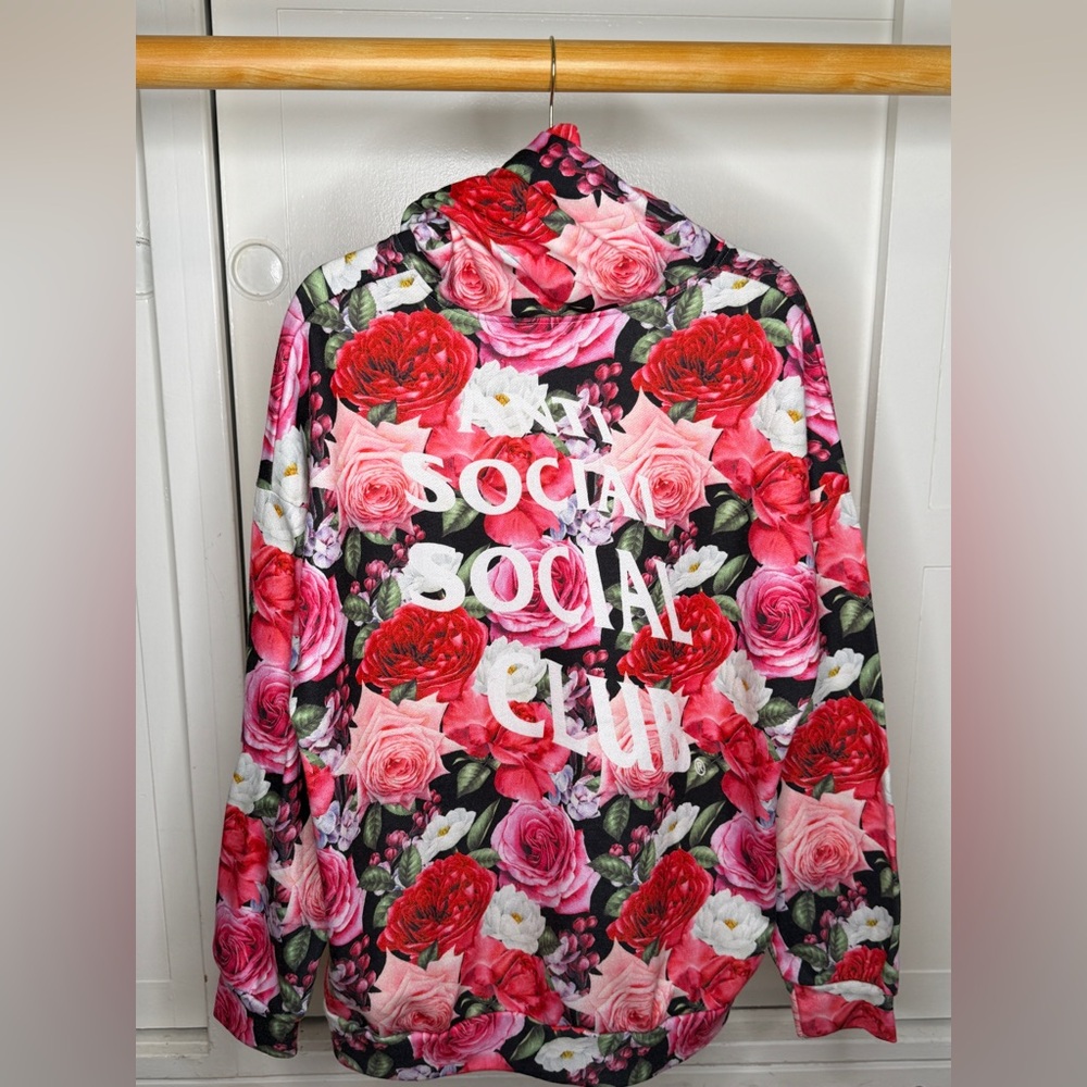 Limited edition Anti Social Social Club Rose Hoodie in men’s XL - Picture 2 of 10